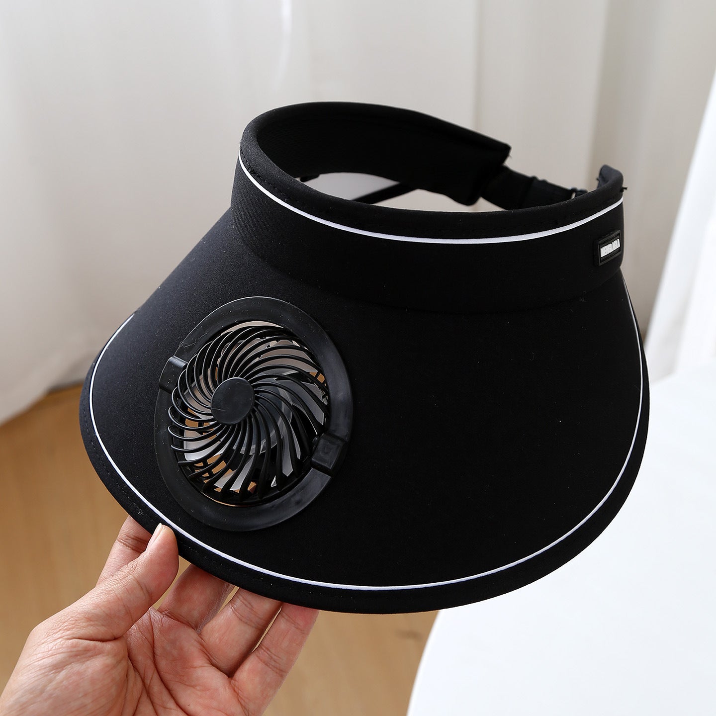 USB Charging Sunshade Cap with Built-in Fan